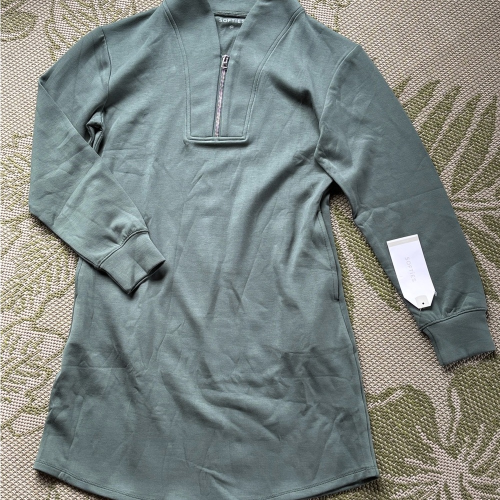 Dream Tech Quarter-Zip Tunic New With Tags